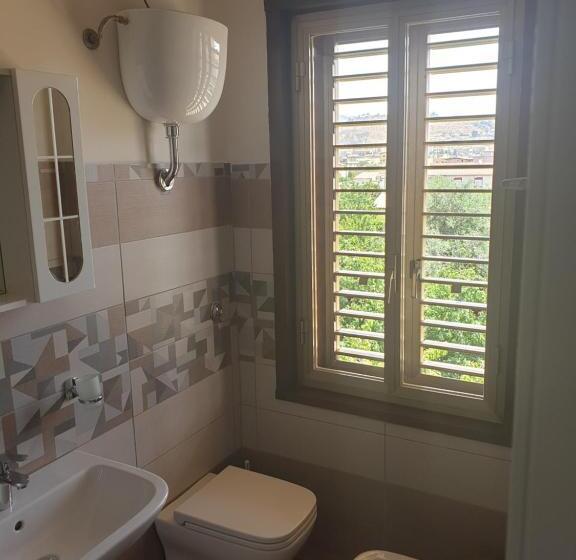 غرفة قياسية, Casa Nostra Villa Cellini