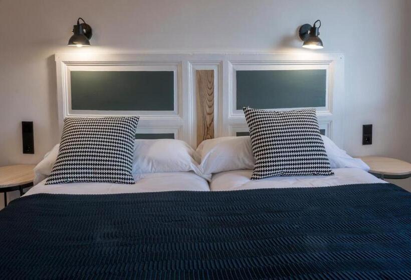 スタンダードルーム, Alda Jolio Jaca