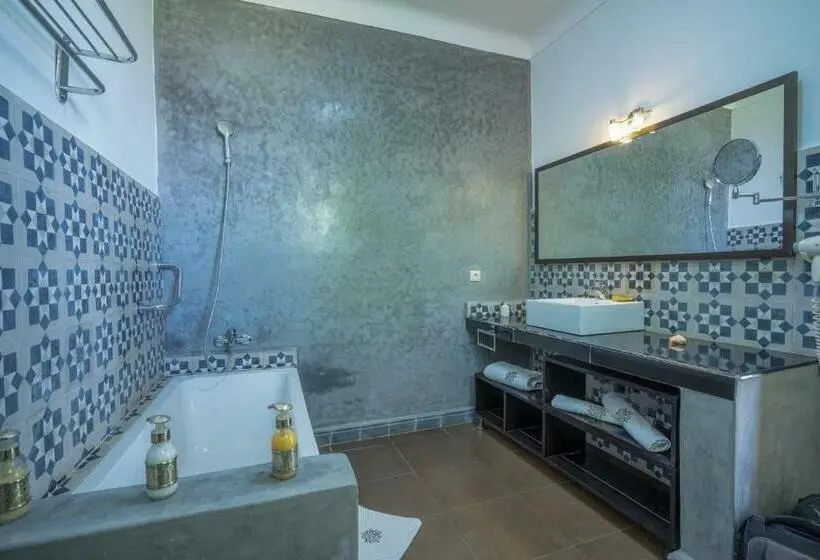スーペリアールーム, Taj Atlas Wellness Boutique Hôtel & Spa
