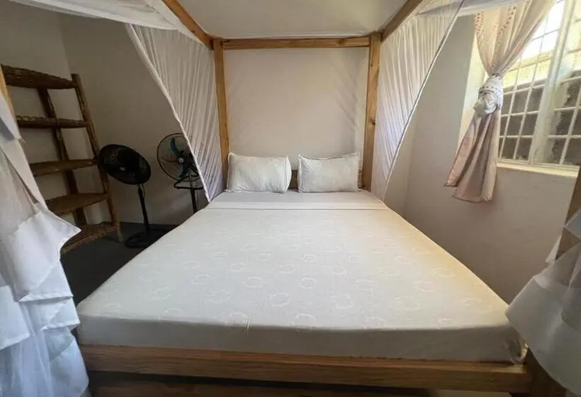 Standard-huone Jaettu Kylpyhuone, Hakuna Matata Guest House