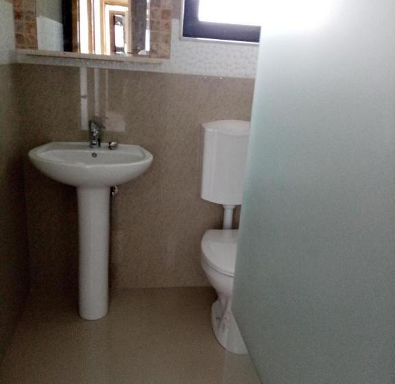 اتاق لوکس, Romsil Guesthouse