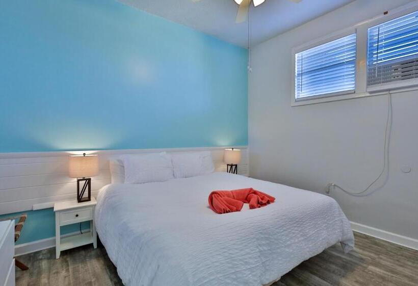 جناح سرير كينج, Coastal Waters