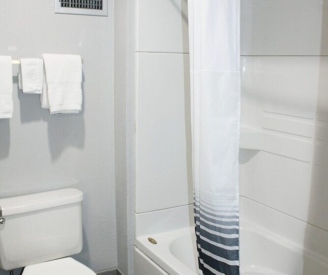 غرفة قياسية, Greenlight Inn & Suites