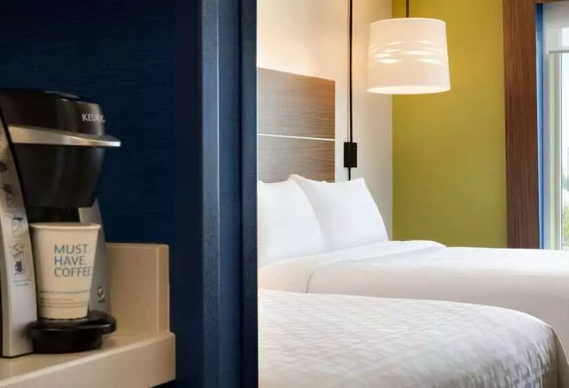 ２ダブルベッドのスタンダードルーム, Holiday Inn Express   Indiana, An Ihg
