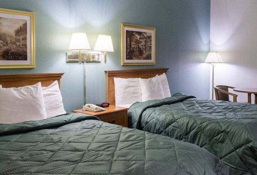 Номер Стандарт 2 Двуспальные Кровати, Quality Inn