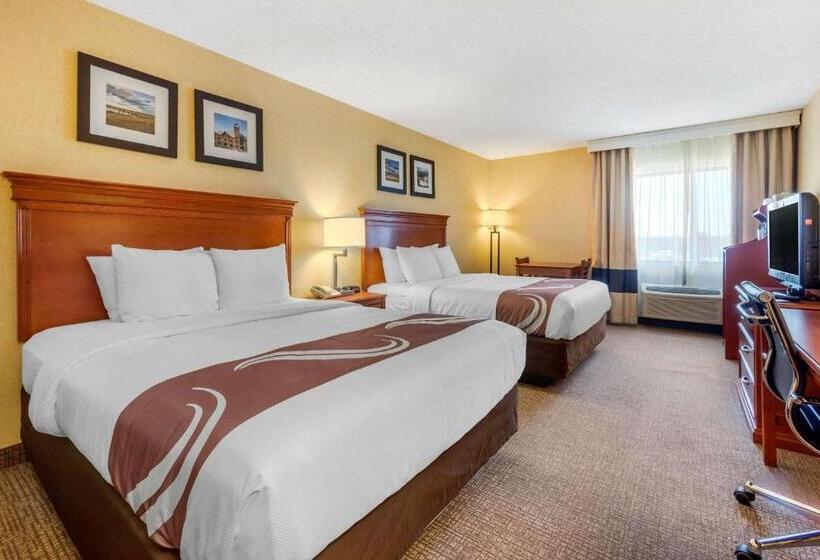 חדר סטנדרט, Quality Inn I25