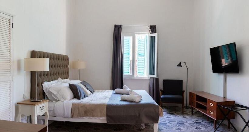 اتاق لوکس, Myn In Rabat