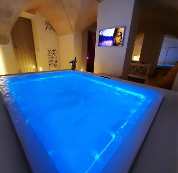 جناح ديلوكس سرير كينج, Christian S Suites & Spa