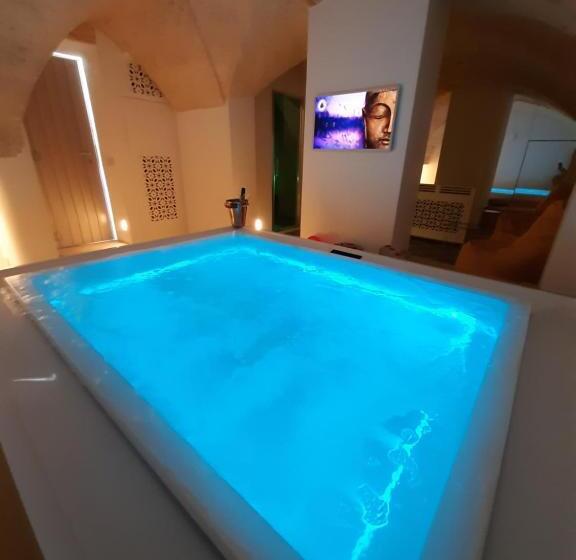 جناح ديلوكس سرير كينج, Christian S Suites & Spa