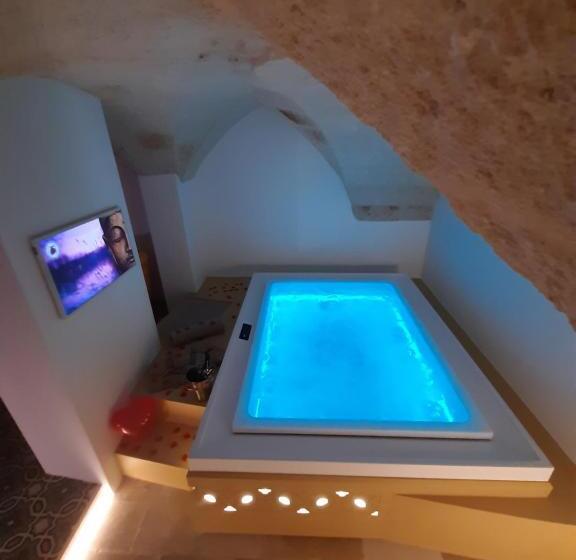 جناح ديلوكس سرير كينج, Christian S Suites & Spa