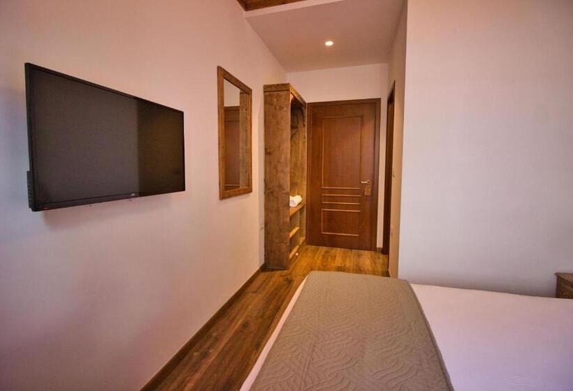 豪华房间, 4 Rooms