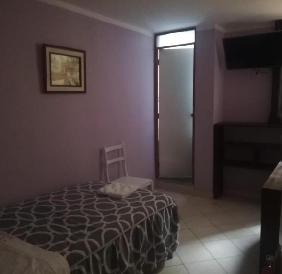 اتاق استاندارد یک نفره, La Posada De Valdez