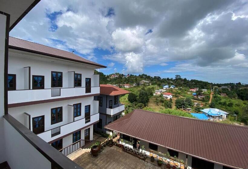 اتاق لوکس با بالکن, Hinode Hotel ဟိနောဒေ့ဟိုတယ်