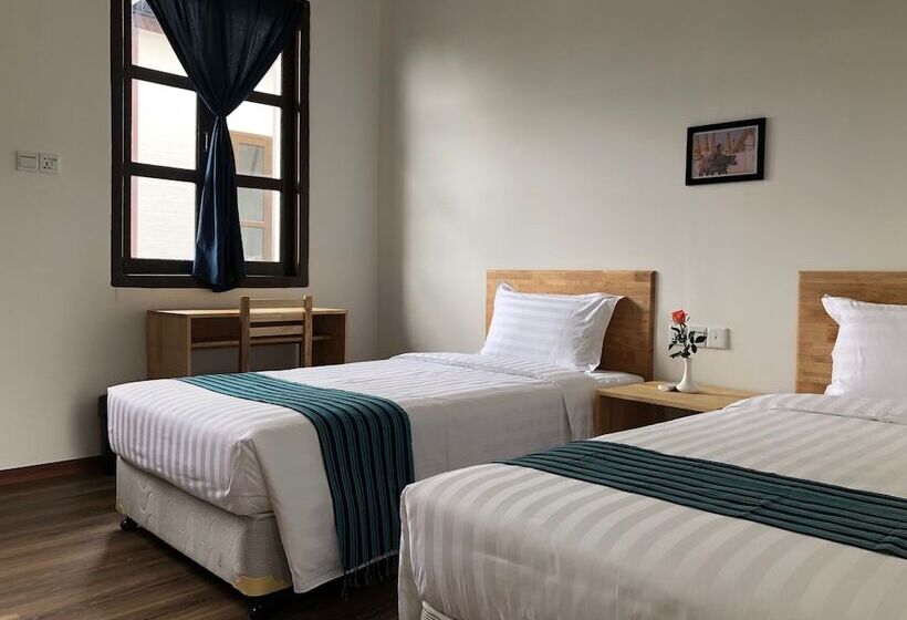 اتاق سوپریور, Hinode Hotel ဟိနောဒေ့ဟိုတယ်