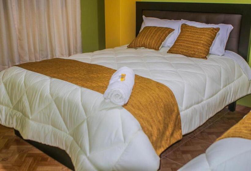 اتاق کلاسیک چهارنفره, Residencial El Valle
