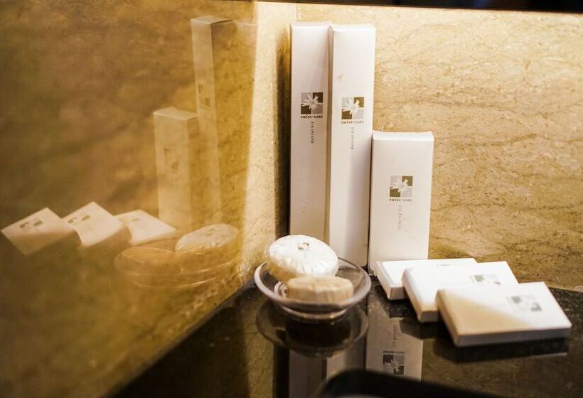 Delüks Oda, Swiss Belhotel Serpong