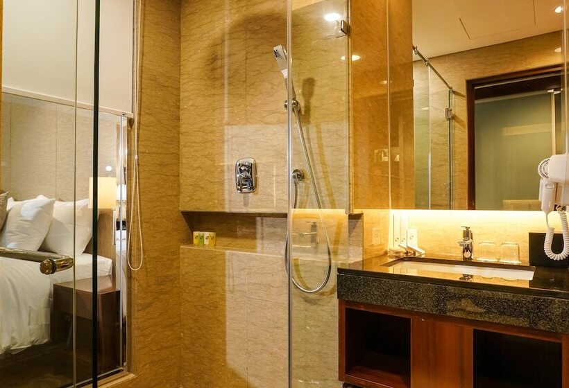 Delüks Oda, Swiss Belhotel Serpong