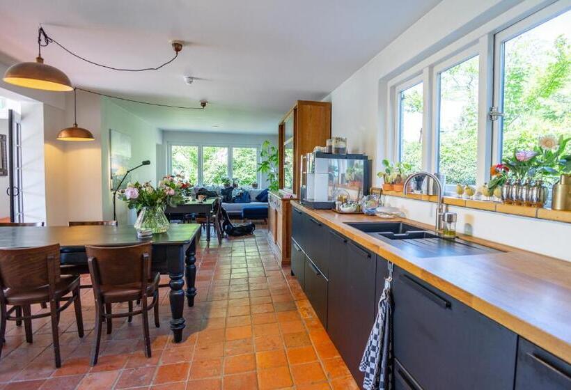 ガーデンビュースタンダードルーム, Villa De Hazelaar