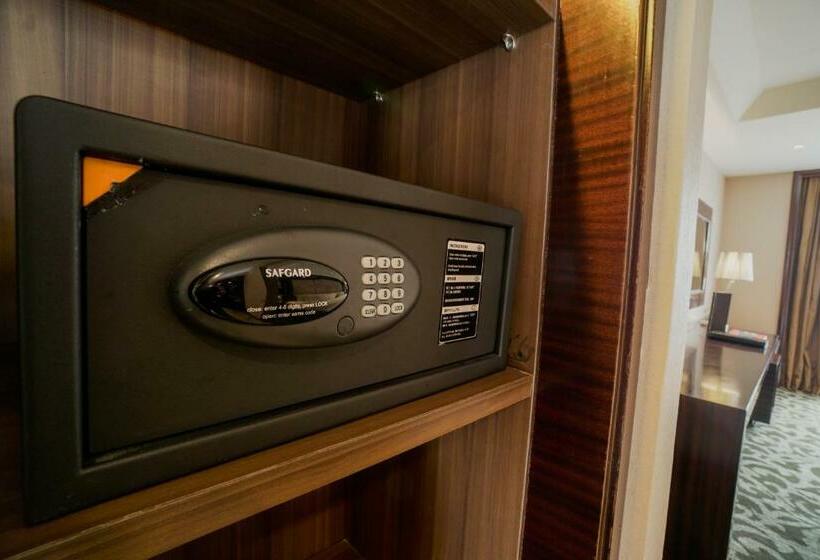 Süit, Swiss Belhotel Serpong