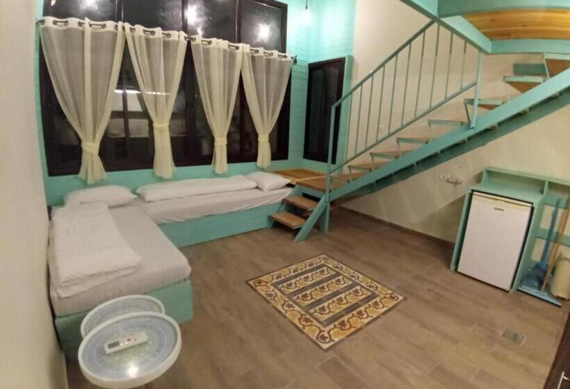 استودیو خانوادگی, Turquoise