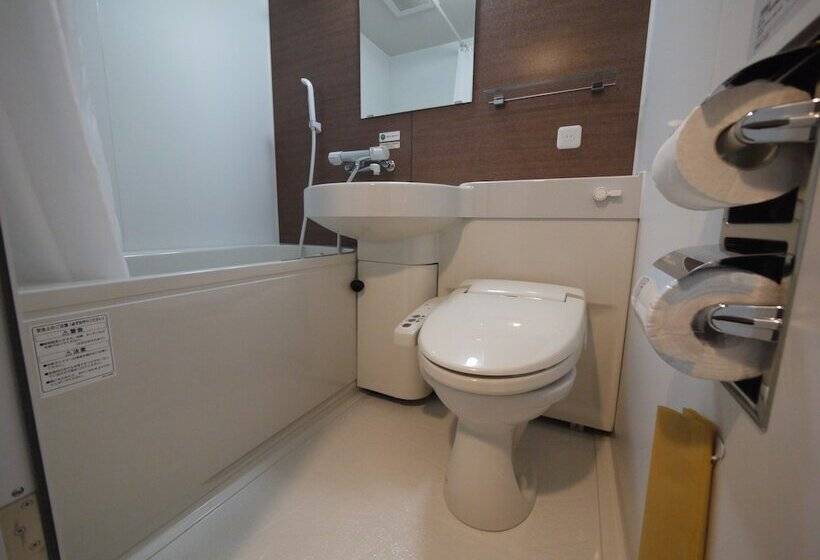 Standardzimmer, Route Inn Masuda