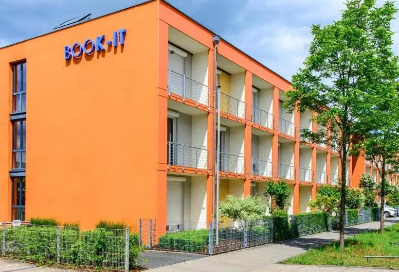 Appartamento 1 Camera da Letto con Balcone, Med Apart