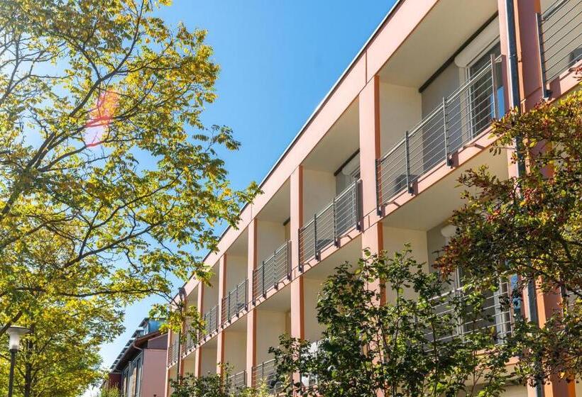 Huoneisto 1 Makuuhuone Parveke, Med Apart