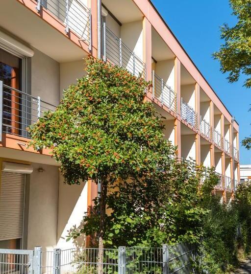 Huoneisto 1 Makuuhuone Parveke, Med Apart