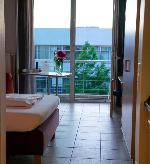 Huoneisto 1 Makuuhuone Parveke, Med Apart