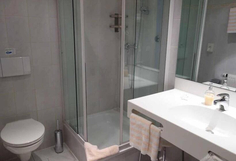 阁楼房, Bayerischer Hof