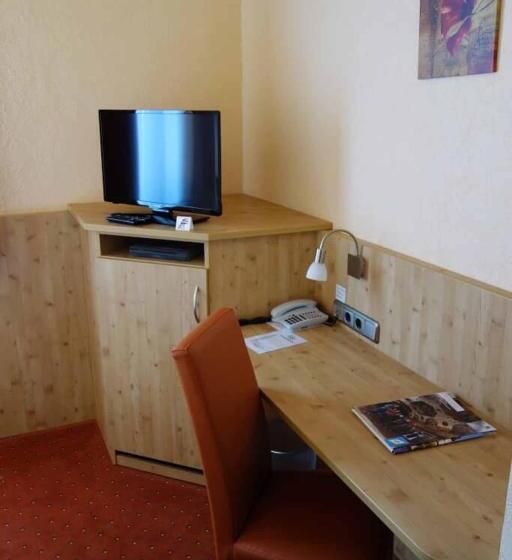 غرفة قياسية فردية, Bayerischer Hof