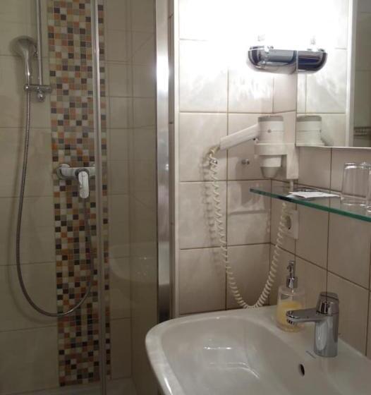 غرفة قياسية, Bayerischer Hof