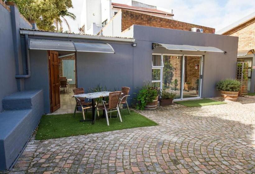 标准工作室, @abelia Guest House