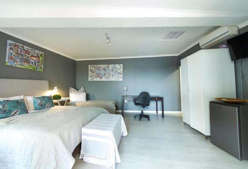 标准工作室, @abelia Guest House