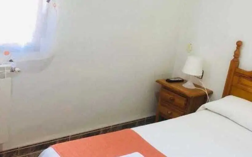 スタンダードシングルルーム, Hostal Restaurante Taibilla