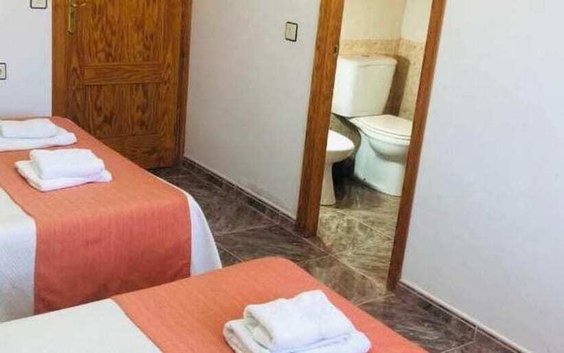 חדר סטנדרט, Hostal Restaurante Taibilla