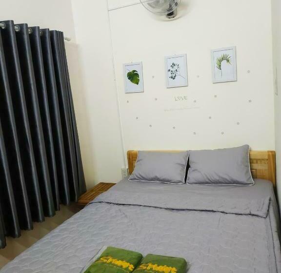 اتاق استاندارد با تخت بزرگ, S Phuot Ban Me Homestay