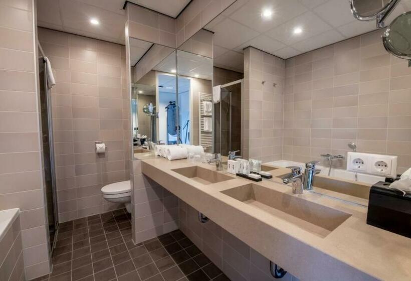 高级大房间, Onderwijshotel De Rooi Pannen Breda