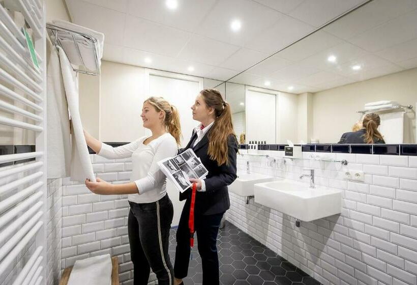 套房, Onderwijshotel De Rooi Pannen Breda