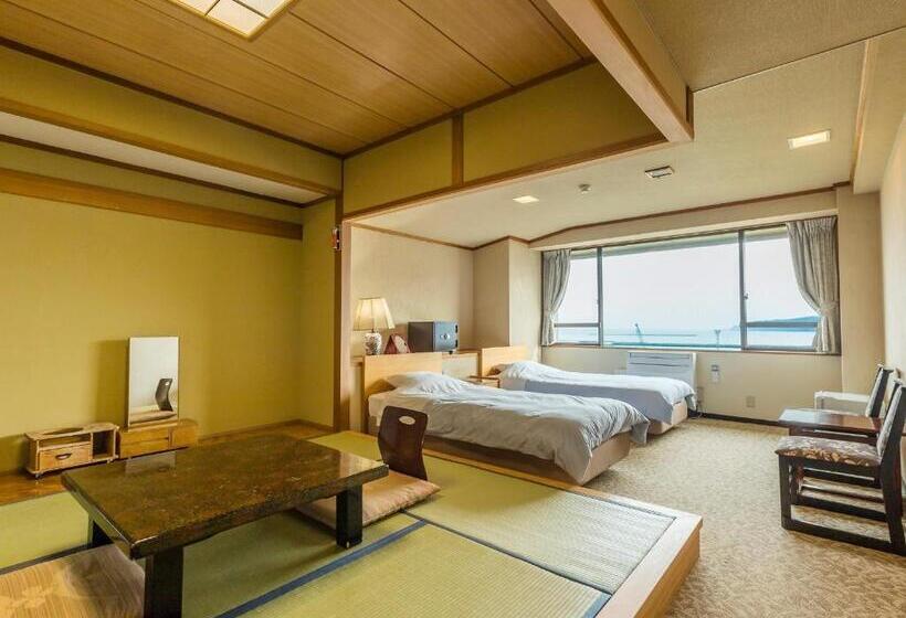 חדר סטנדרט, Omiya