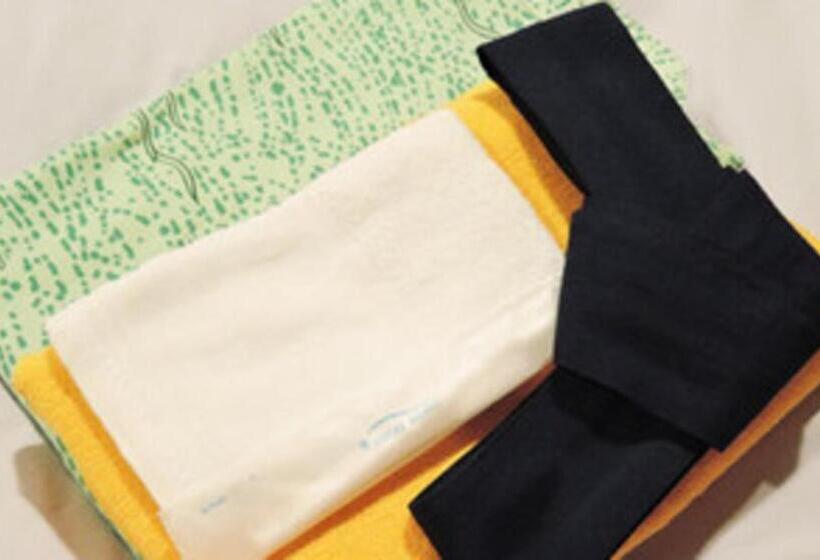 חדר סטנדרט, Omiya