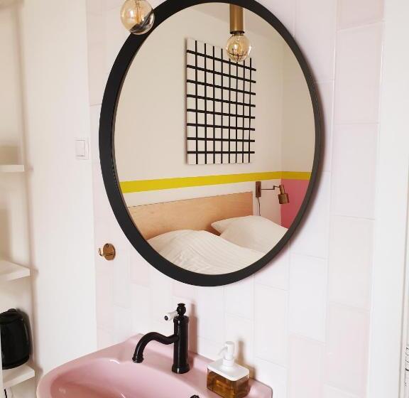 Номер Стандарт, Sonnevanck Wijk Aan Zee