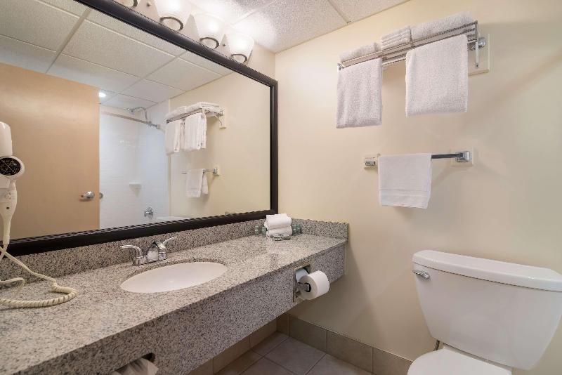 Номер Стандарт Кровать Кинг Адаптированный для Инвалидов, Best Western Saranac Lake