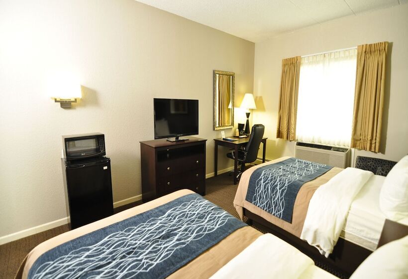 Номер Deluxe, Comfort Inn Sandusky