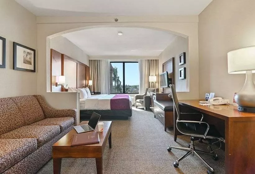 سوییت, Comfort Suites Miami Kendall