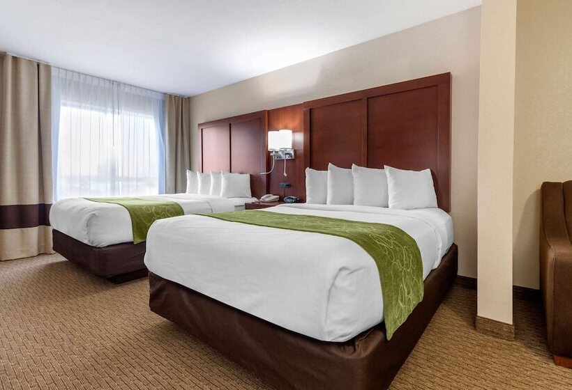 Люкс Повышенной Комфортности, Comfort Suites Omaha Eastcouncil Bluffs
