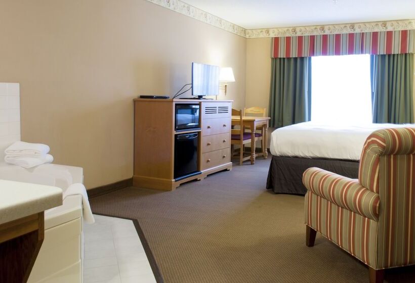 Люкс с гидромассажем, Country Inn & Suites By Radisson, Cedar Falls, Ia