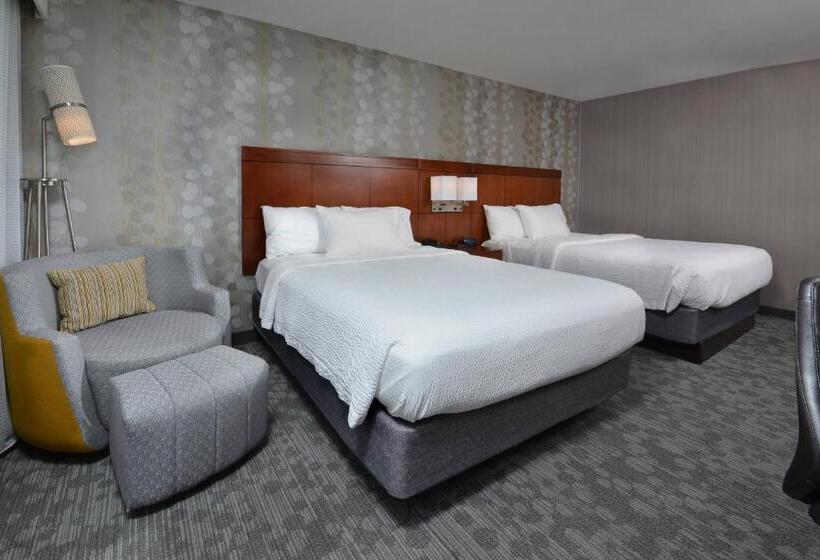 غرفة قياسية, Courtyard Beckley