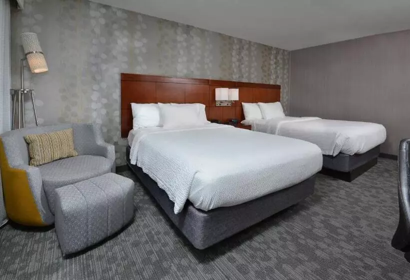 اتاق استاندارد, Courtyard Beckley