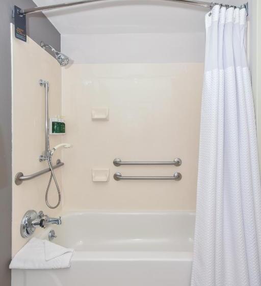 身障者適用キングサイズベッドルーム, Courtyard By Marriott Charlotte Matthews